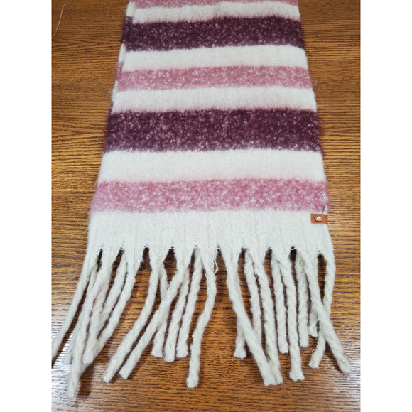 New! Frye Scarf Fringe Long Womens Cream Striped Large Western Soft Fuzzy Knit - Picture 8 of 8